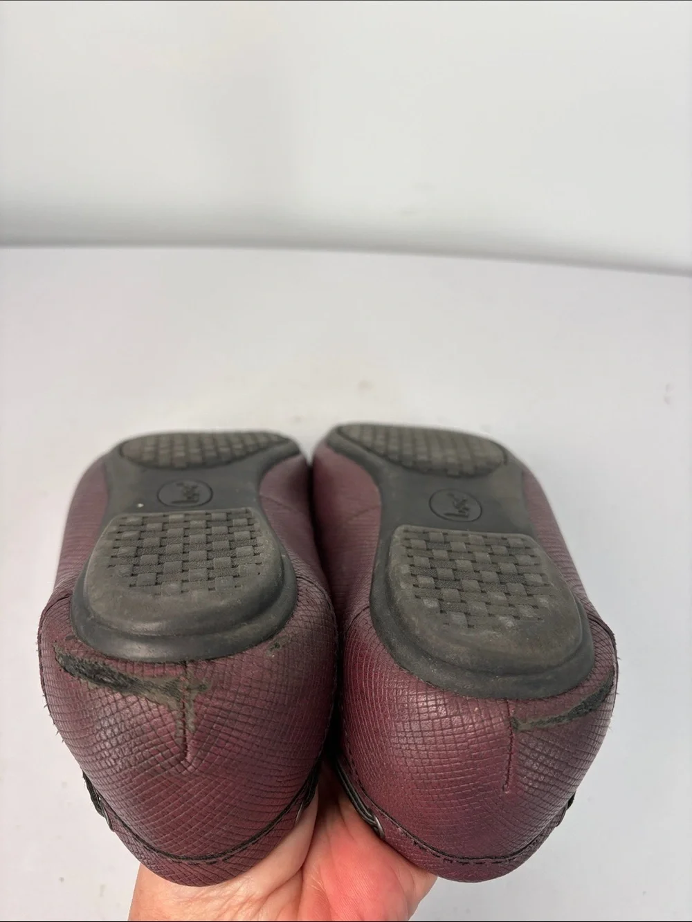 🍎 b.o.c. Burgundy Loafers driving moccasin.